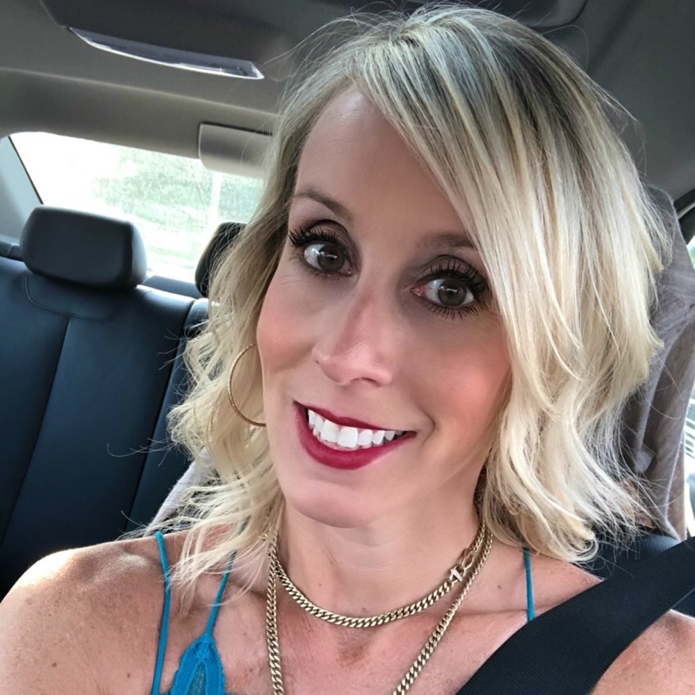 Meet your Posher, Cortnie